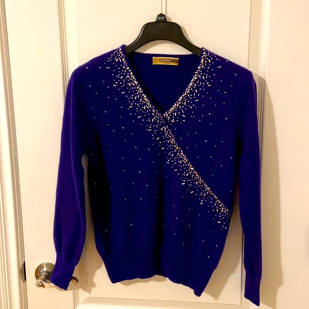 SALE！Pretty purple- blue cashmere sweater！